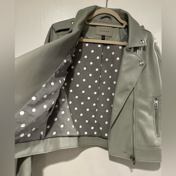 Nwot; Quilted Faux Leather Moto Jacket
BLANK-NYC - Picture 7 of 10
